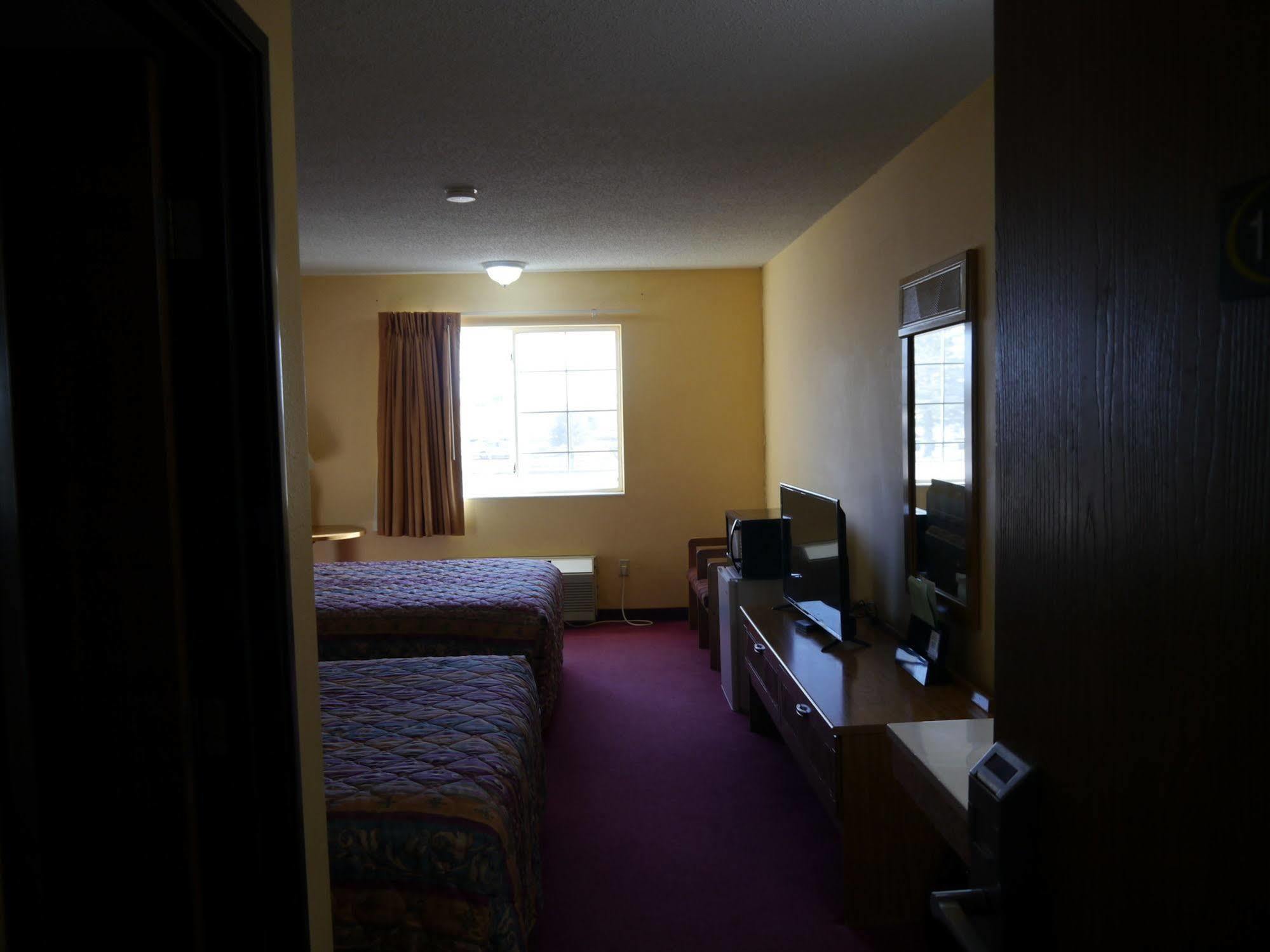 Westwood Inn & Suites - Kimball Zewnętrze zdjęcie